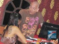 post-14874-1237478869_thumb.jpg