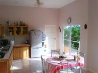 post-36430-0-09260500-1300585807_thumb.j