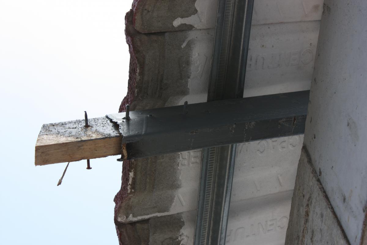 post-150775-0-70476600-1425345065_thumb.