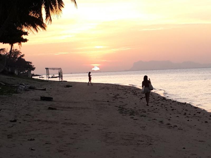 post-17753-0-90282500-1427817443_thumb.j