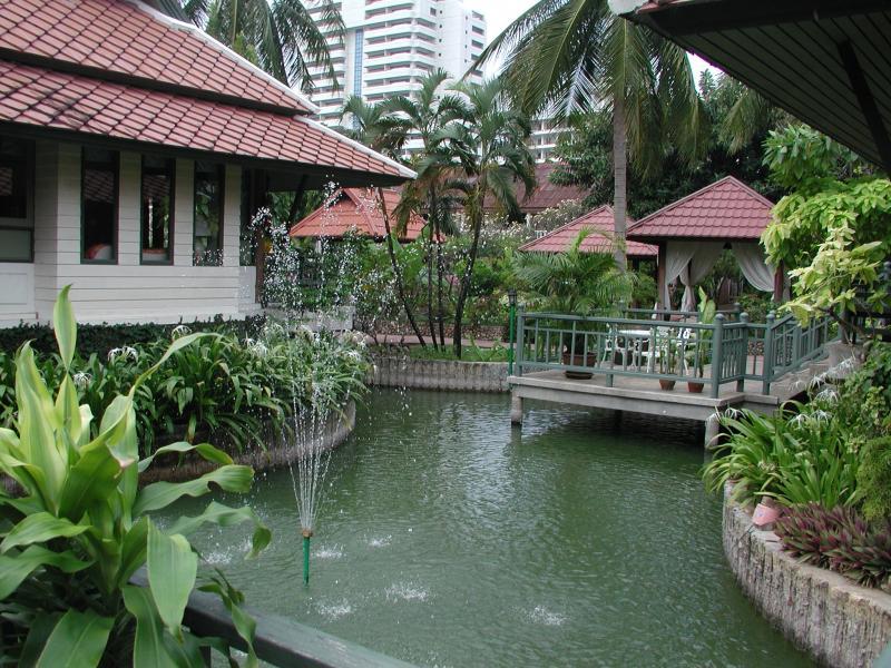 post-18822-0-63695700-1461658367_thumb.j