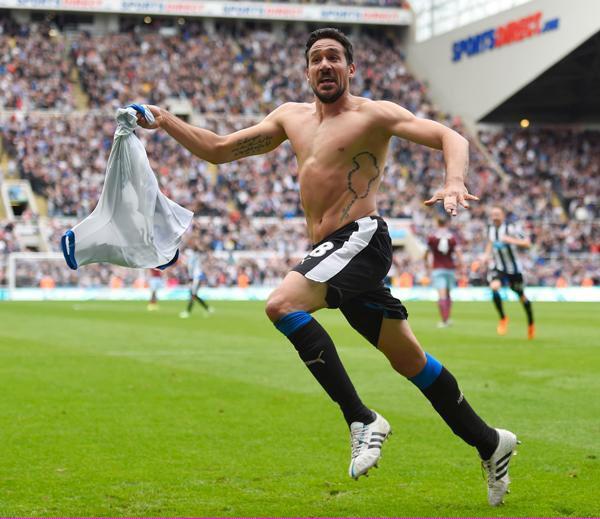 post-170460-0-80557200-1432489711_thumb.