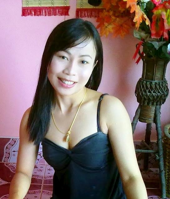 Women mature thai 