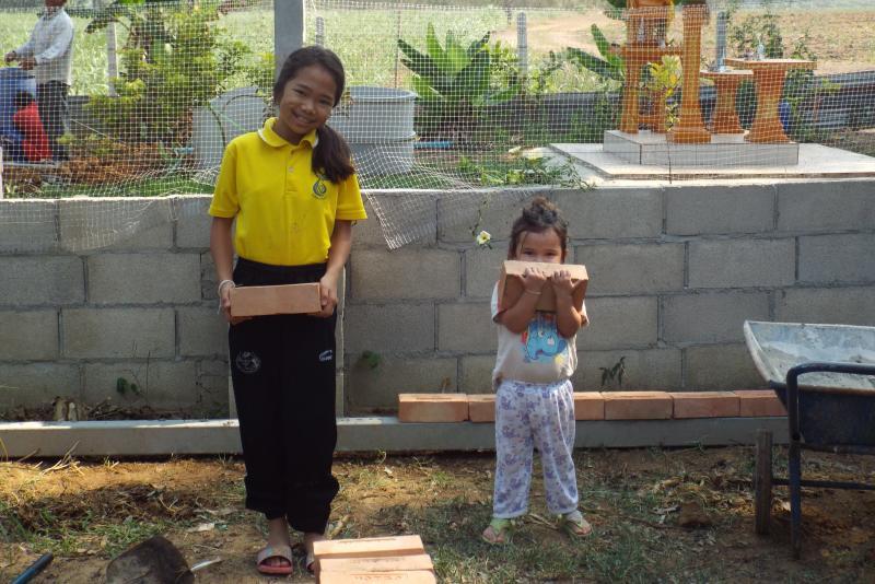 post-32351-0-93803700-1431569678_thumb.j