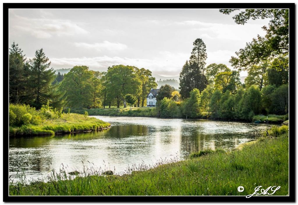 post-153732-0-74326700-1466088865_thumb.