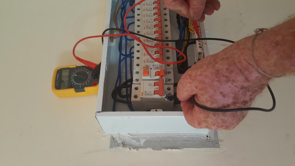 post-76159-0-52516300-1466409376_thumb.j