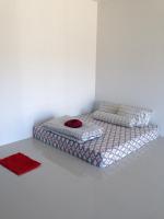 post-10894-0-42476700-1405880454_thumb.j