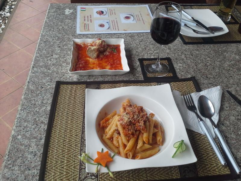 post-42806-0-25015400-1440121067_thumb.j