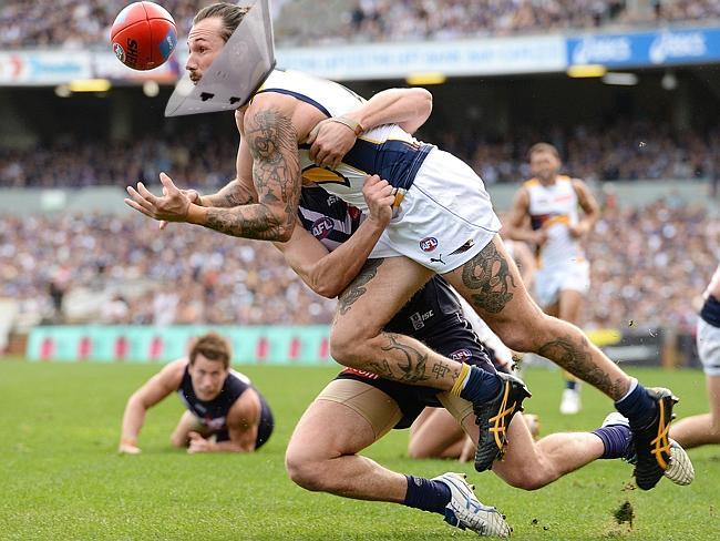 post-69328-0-78751300-1439953330_thumb.j