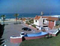 post-15852-0-66790500-1315835411_thumb.j