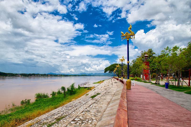 post-228573-0-56871800-1441970522_thumb.