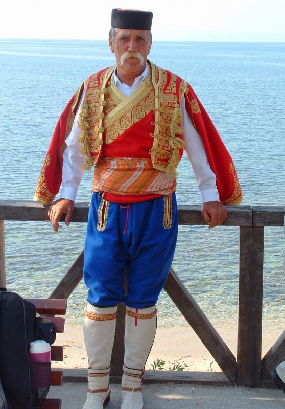 post-237730-0-33440200-1442882673_thumb.