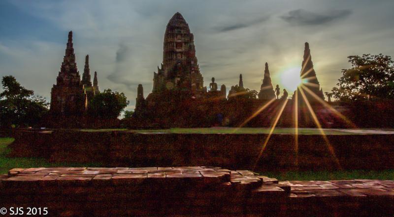 post-52121-0-53948300-1442152761_thumb.j