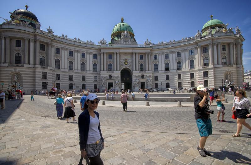 post-93078-0-58144300-1442194278_thumb.j