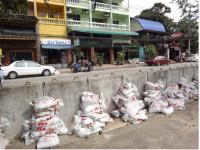 post-42592-0-70026600-1318505484_thumb.j