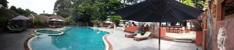 post-19652-0-47789500-1445337841_thumb.j