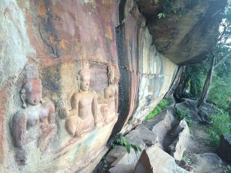 post-19652-0-76765700-1445334317_thumb.j