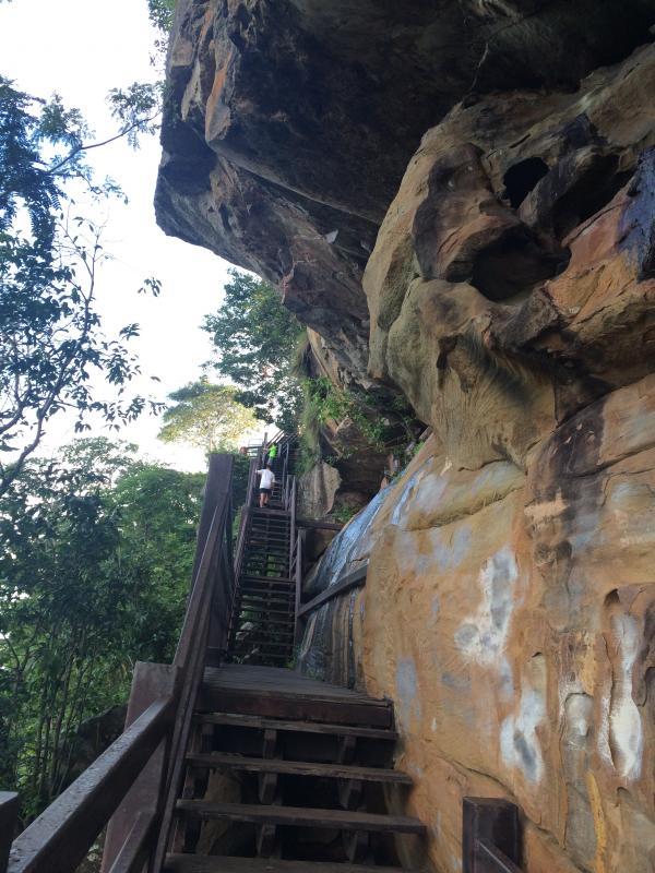 post-19652-0-96064900-1445334219_thumb.j