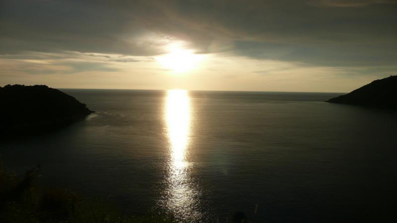 post-35489-0-16386000-1444240600_thumb.j