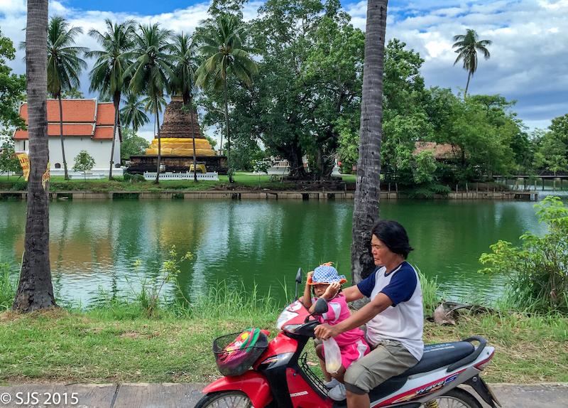 post-52121-0-02785800-1444057255_thumb.j