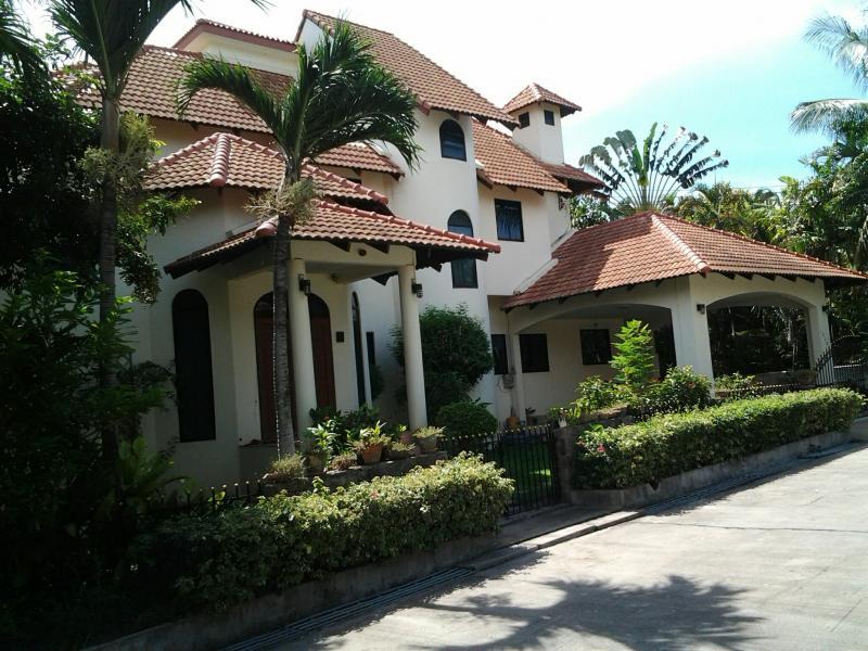 post-68178-0-70554300-1445140998_thumb.j