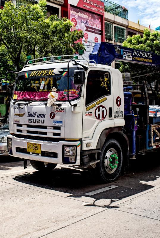 post-93078-0-03123200-1444306354_thumb.j