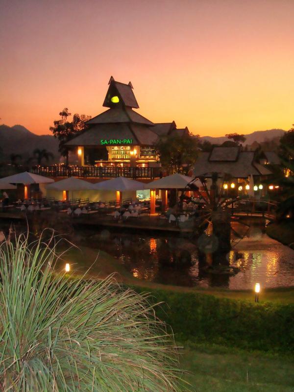 post-93078-0-43622500-1445840949_thumb.j