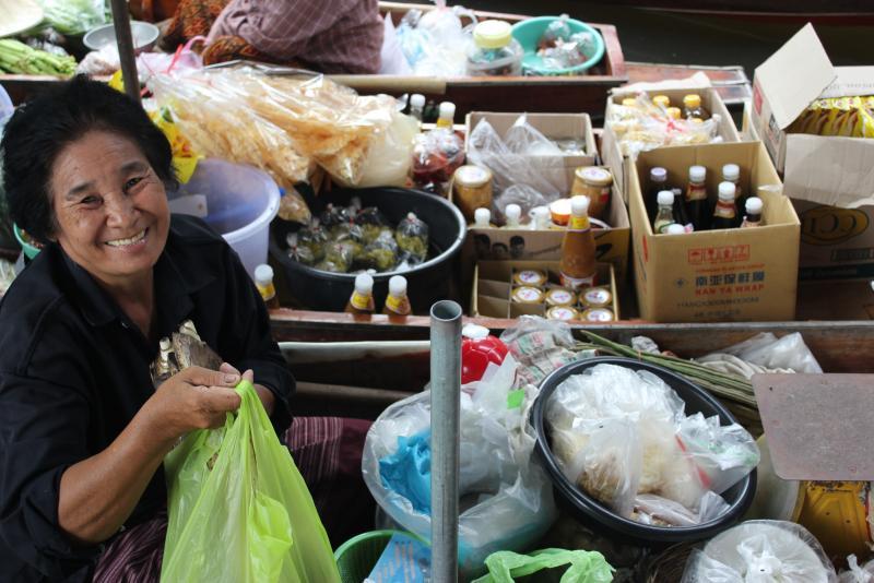 post-95325-0-58913900-1444743283_thumb.j