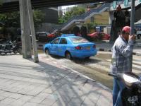 post-32175-0-35598800-1320389312_thumb.j