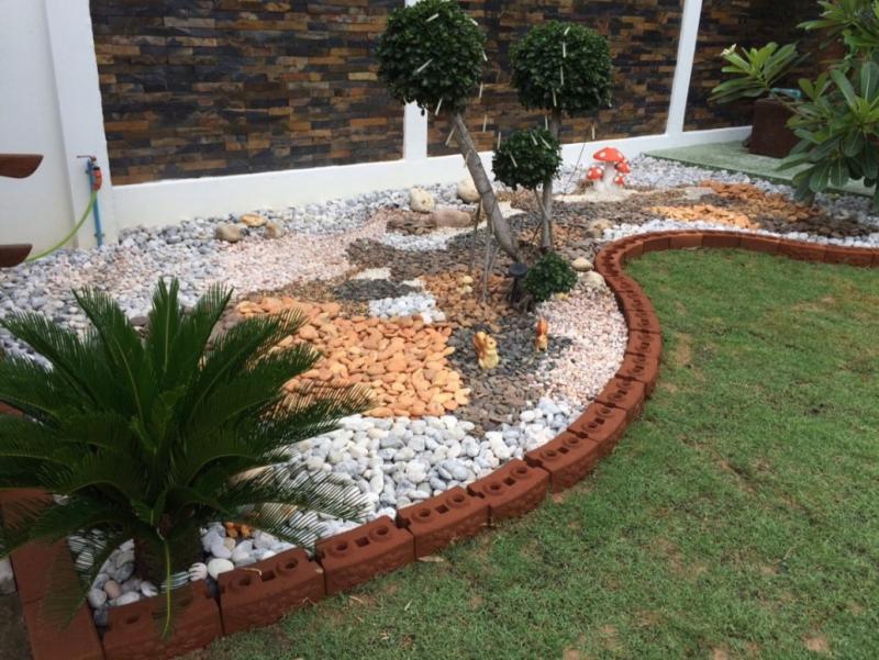 post-14647-0-92323400-1448508102_thumb.j