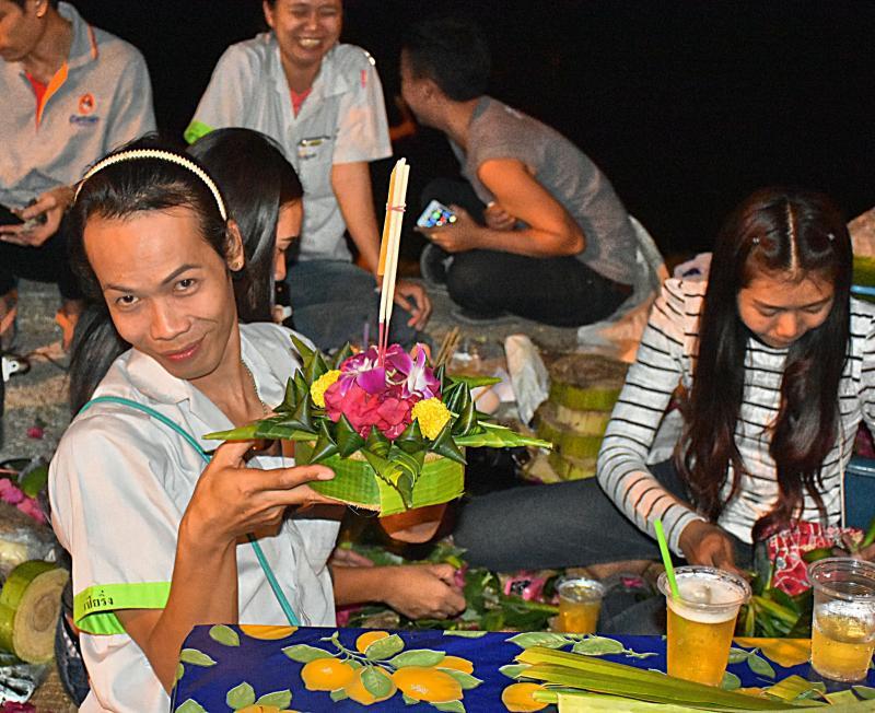 post-237730-0-76480400-1448601799_thumb.