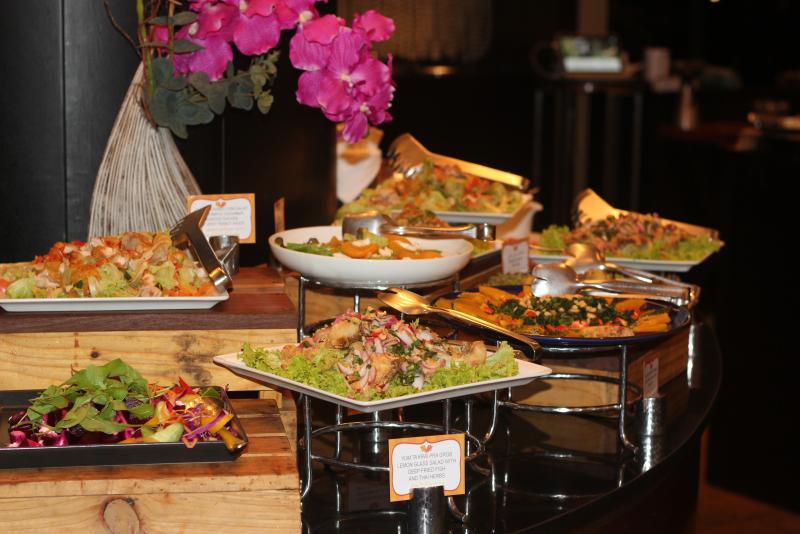 post-42806-0-13755300-1448595912_thumb.j