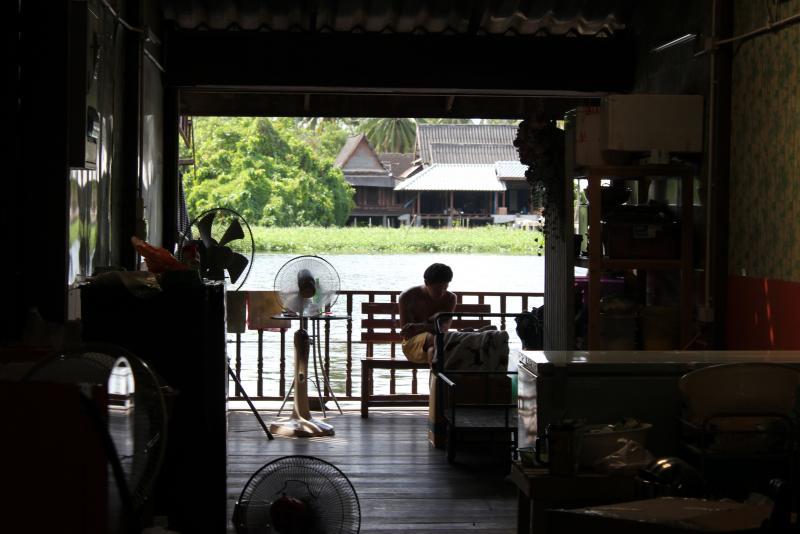 post-95325-0-80626800-1446543632_thumb.j