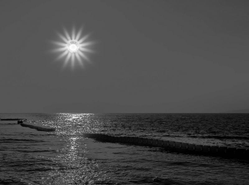 post-52121-0-57585600-1450324672_thumb.j