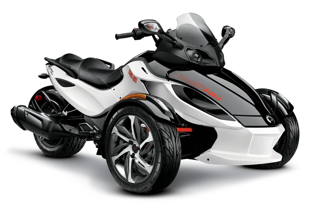 2014-Can-Am-Spyder-RS-S-black-white.jpg