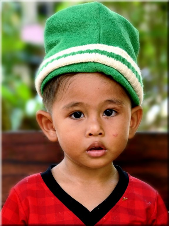 enfant 1 2 recadre 2.jpg