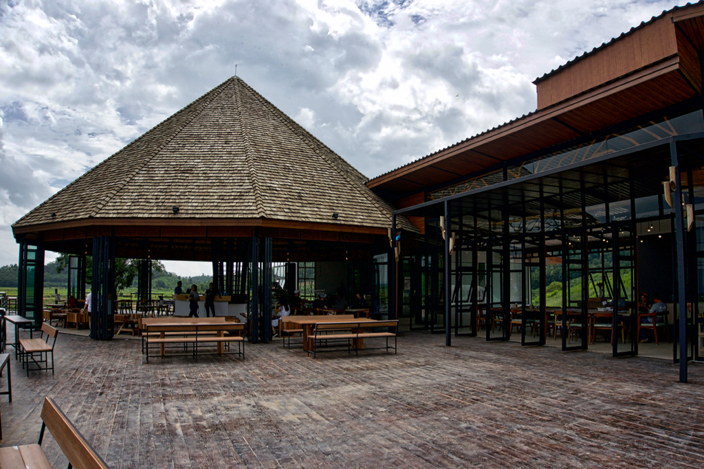 Rai Ruen Rom - 4.jpg