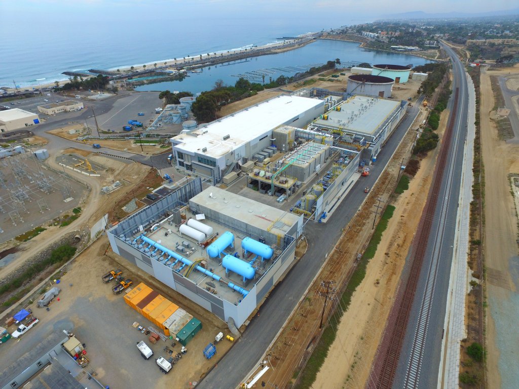 carlsbad desalination plant.jpg