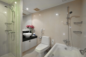 centre_point_hotel_sukhumvit_10_1bedroom_suite_(minimum_2_nights)_larg_300_200_4.jpg