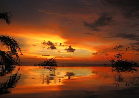 Sunset over Surin Beah Phuket, taken from Ayara Hilltops.jpg