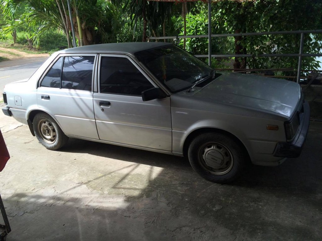 Nissan Sunny.jpg