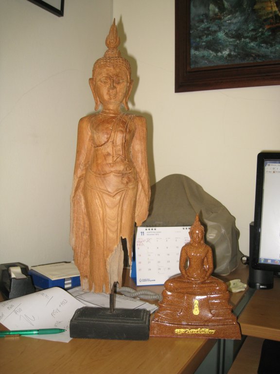 Budha Statues 003.JPG