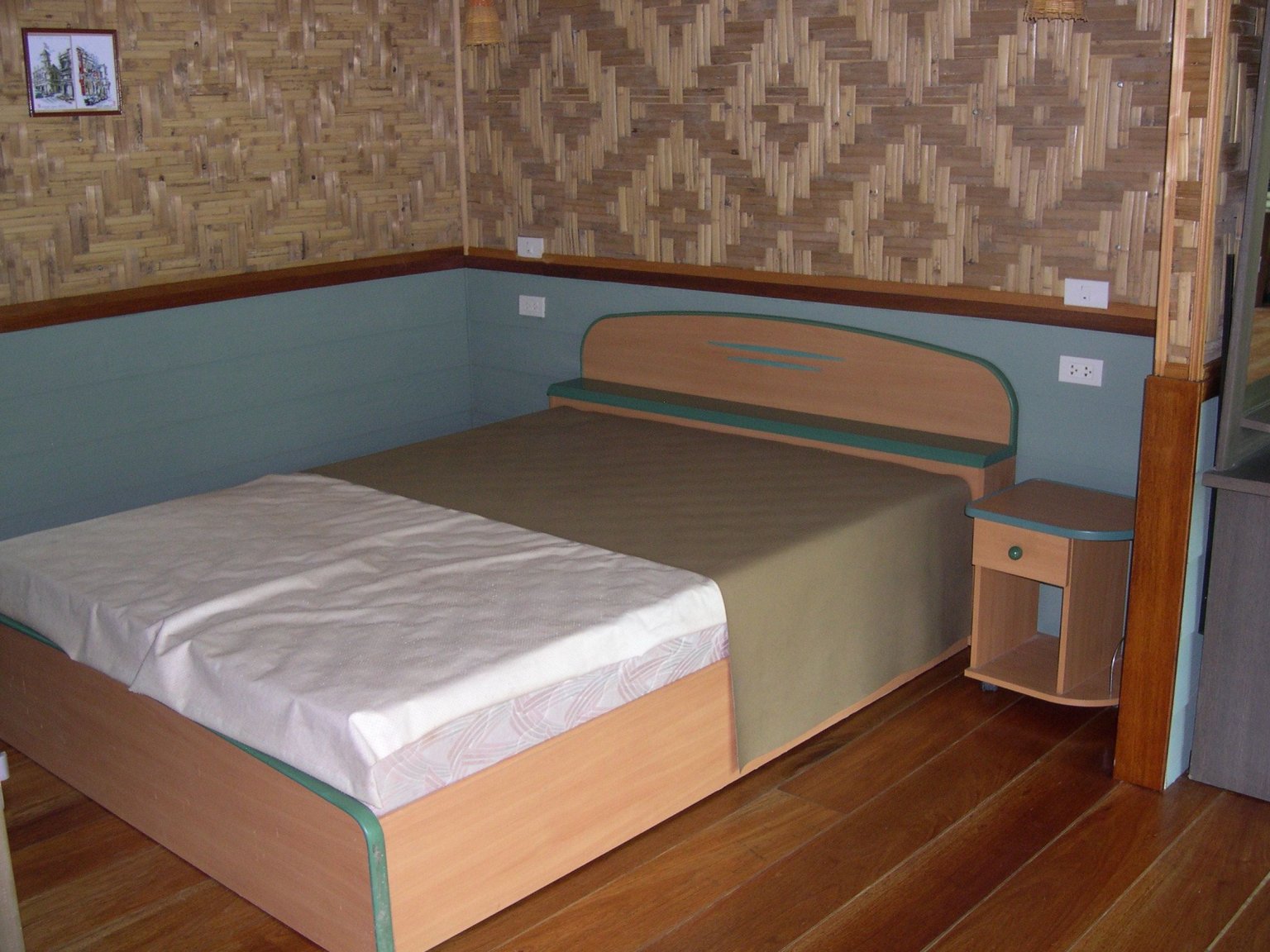 boat house furniture 4 copy.jpg