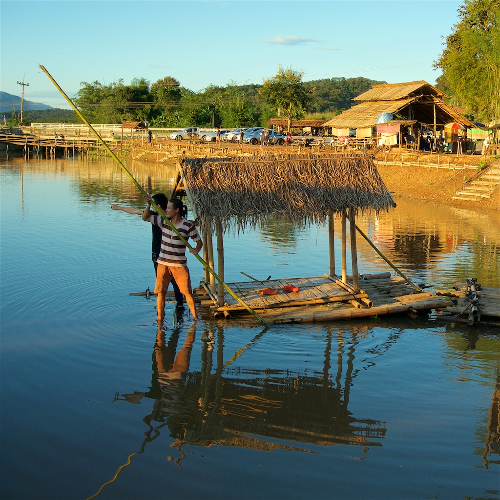 Water Market Phayamengrai  007.jpg