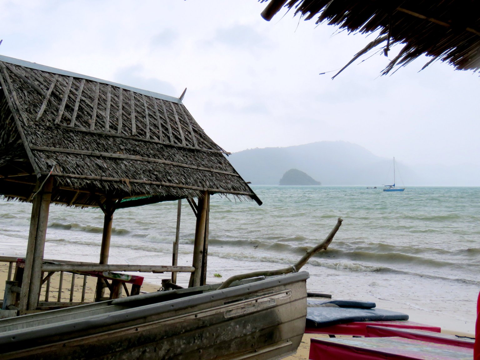 beach bar boat  12.10.16.jpg