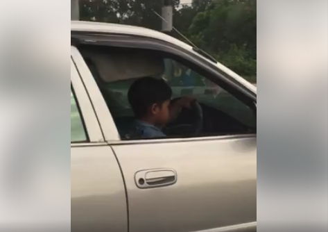 car.png