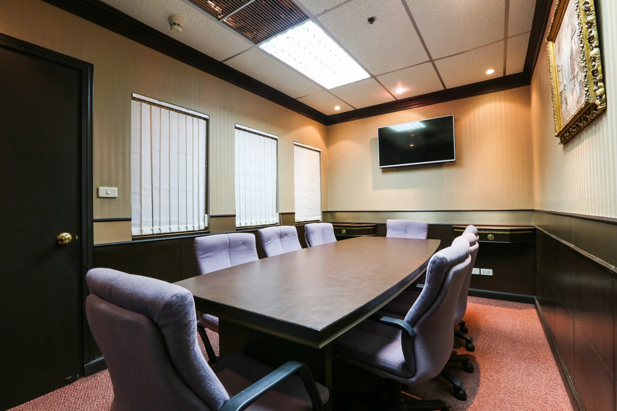 Meeting Room.jpg