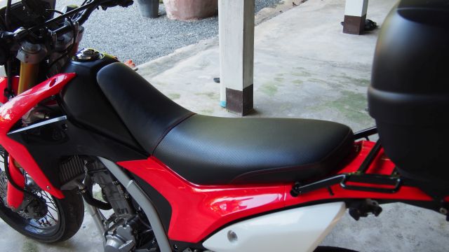 seat 7.jpg