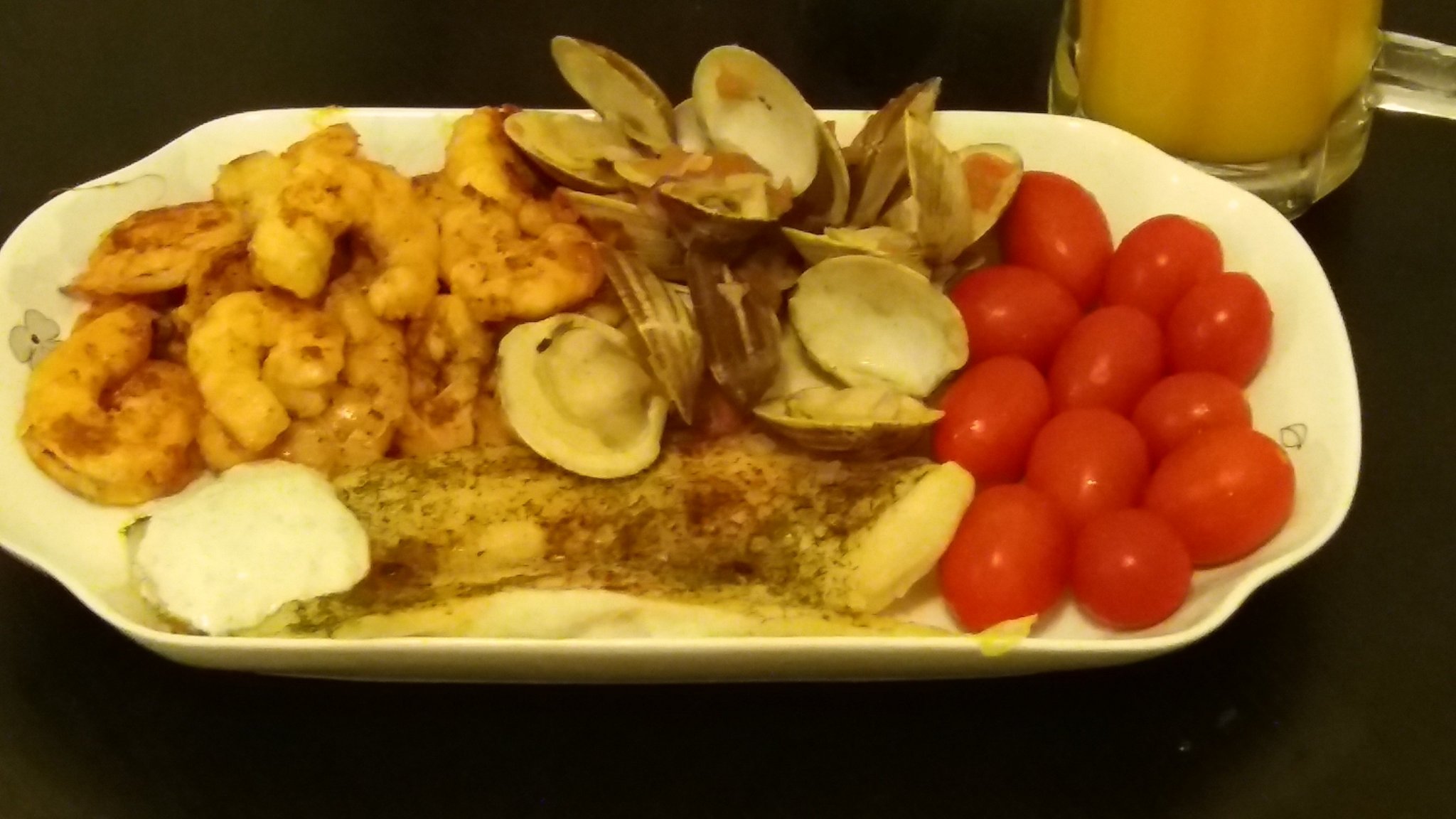 baked fish and garlic prawns.jpg