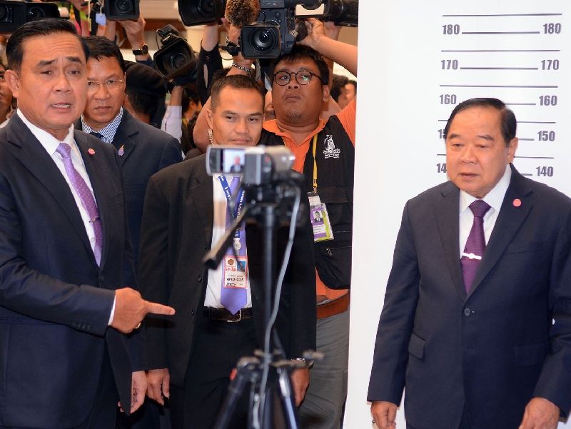prawit_5.jpg